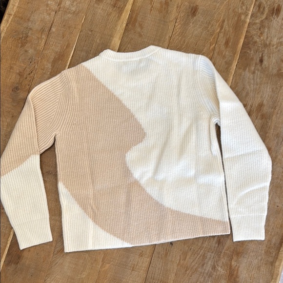 Derek Lam Tan and Cream Crewneck Sweater Relaxed Fit NWOT - Picture 3 of 3